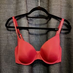VS Tshirt bra 36DD